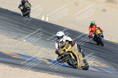 media/Jan-12-2025-CVMA (Sun) [[be1d2b16e3]]/Race 3-Amateur Supersport Middleweight/